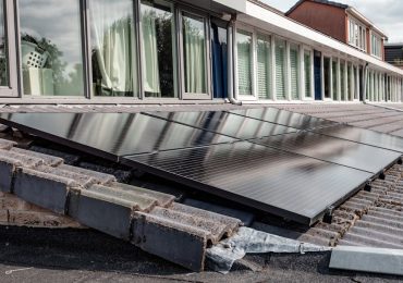 kWh‑coin: stablecoin oparty na energii dla prosumentów i górników BTC? 24/7 clean matching i ryzyka MiCA wyjaśnione